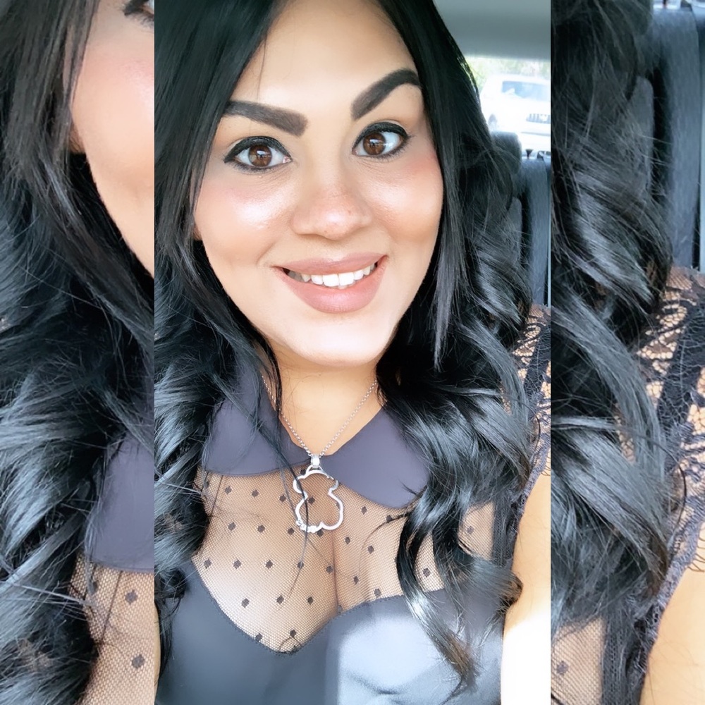 Meet your Posher, Nichole